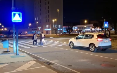 Revolucionando la Smart City de tu ciudad 4 Paso de Peatones Inteligente en Mairena del Aljarafe: Tecnología al Servicio de la Seguridad Vial