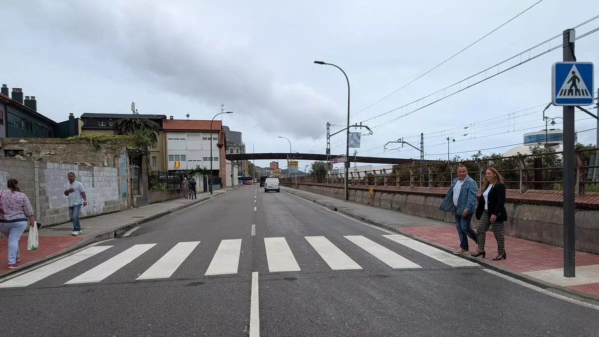 Pasos de cebra inteligentes en Avilés: los 3 cruces que mejoran la seguridad vial 1 Pasos de cebra inteligentes en Avilés, calle del Muelle